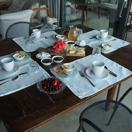 Agriturismo Campo Di Luna مزرعة للإقامة
