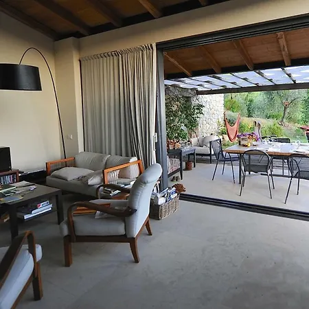 ファームステイ Agriturismo Campo Di Luna Falcinello